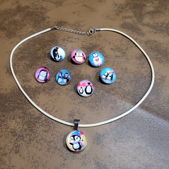 Interchangeable Snap On Pendant Necklace - Picture 5 of 5
